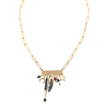Charger l&#39;image dans la galerie, Collier doré et breloques Luna