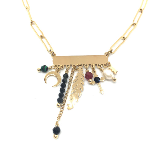 Collier doré et breloques Luna